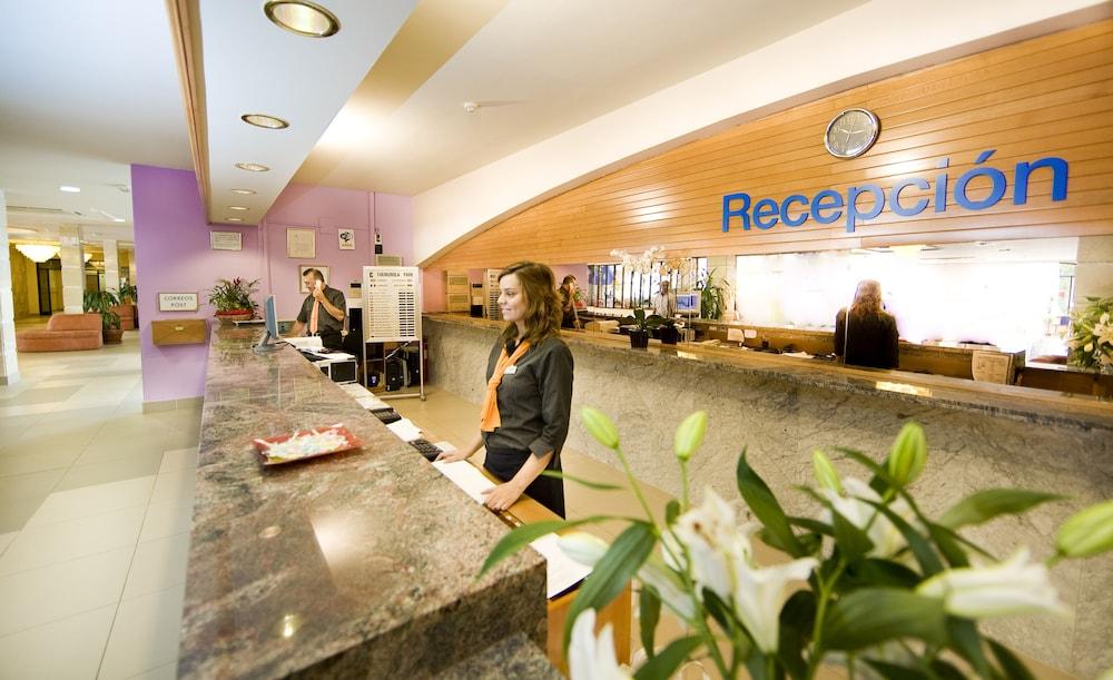 Hotel Monarque Park